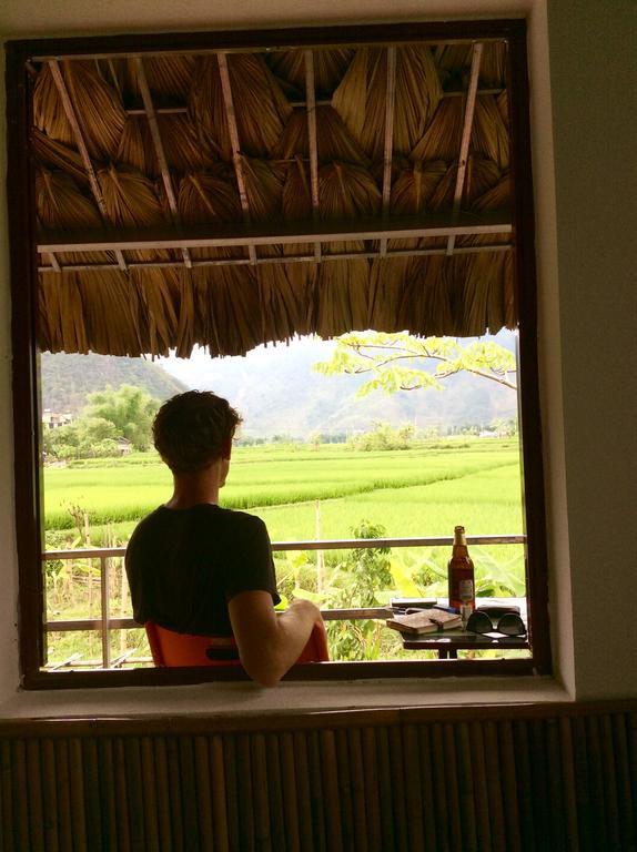 Homestay Quan Hang * Mai Chau